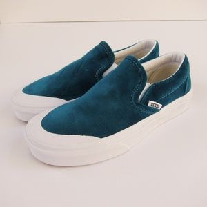 NEW Vans Classic Slip On Velvet Blue Blue, Size 6